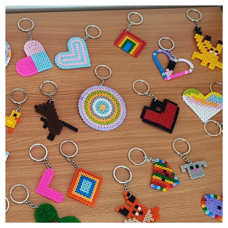 Kreatywne Breloki z Koralików do Prasowania