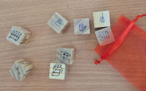 Tworzymy „Kostki Historii” – kreatywna zabawa w klasie 2